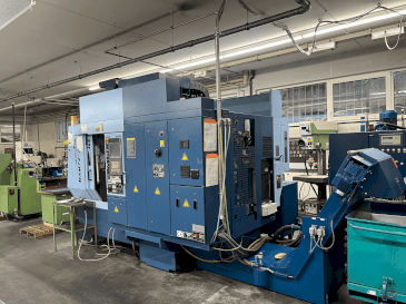 Вид станка Matsuura MAM72-25V  спереди