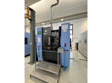 Вид станка Doosan NHP 5000 спереди