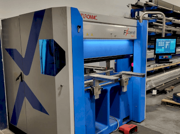 Вид станка Euromac FXbend 1547  спереди