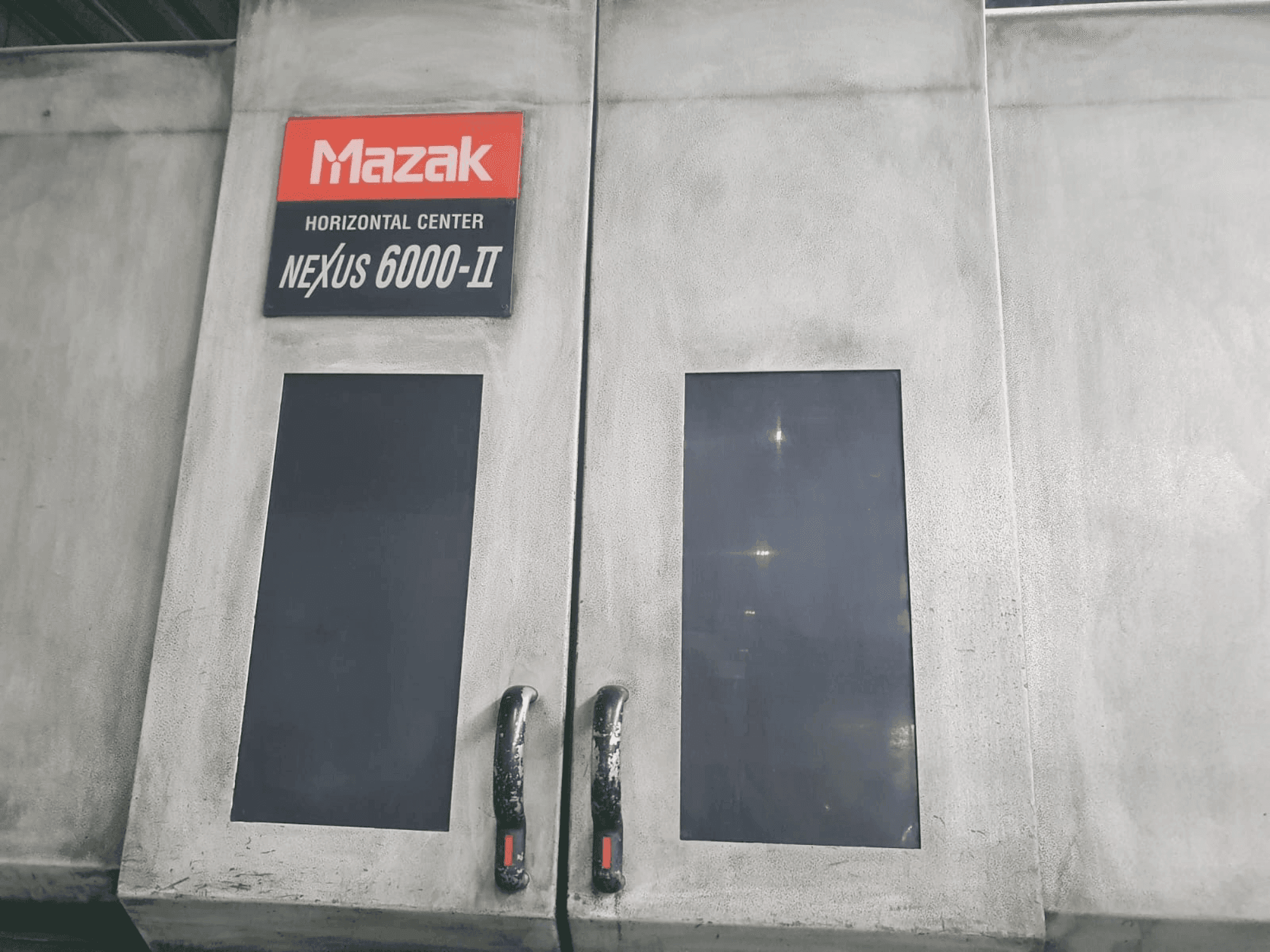 Вид станка Mazak HI Nexus 6000 II спереди