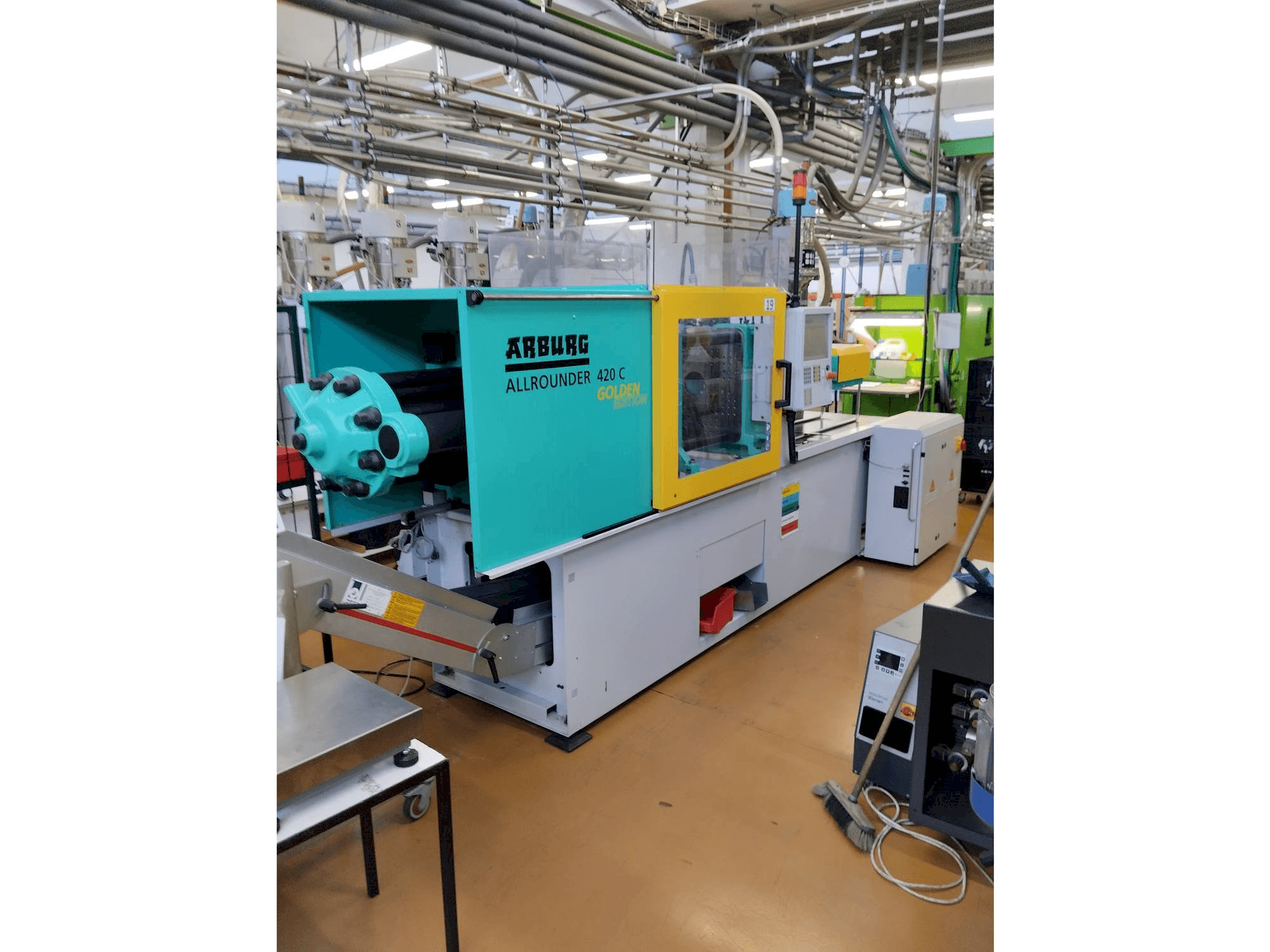 Вид станка Arburg Allrounder 420 C 1000-290 спереди