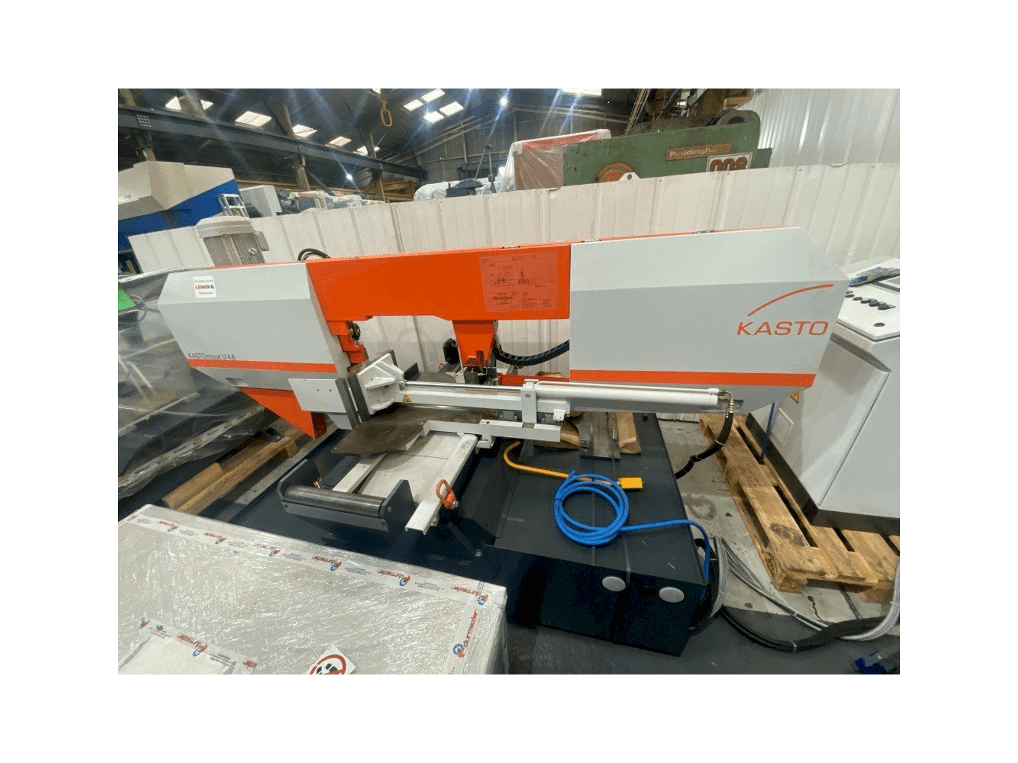 Вид станка KASTO KASTOmicut U 4.6 спереди