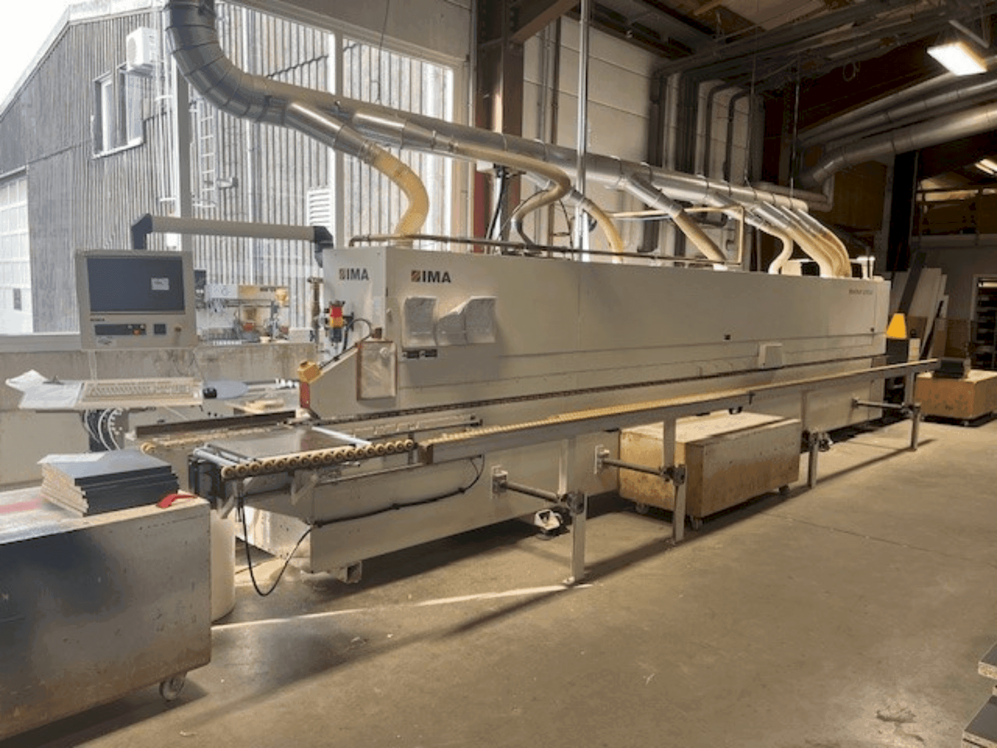 Вид станка IMA Novimat/Contour/I/G80/700/R3+ спереди