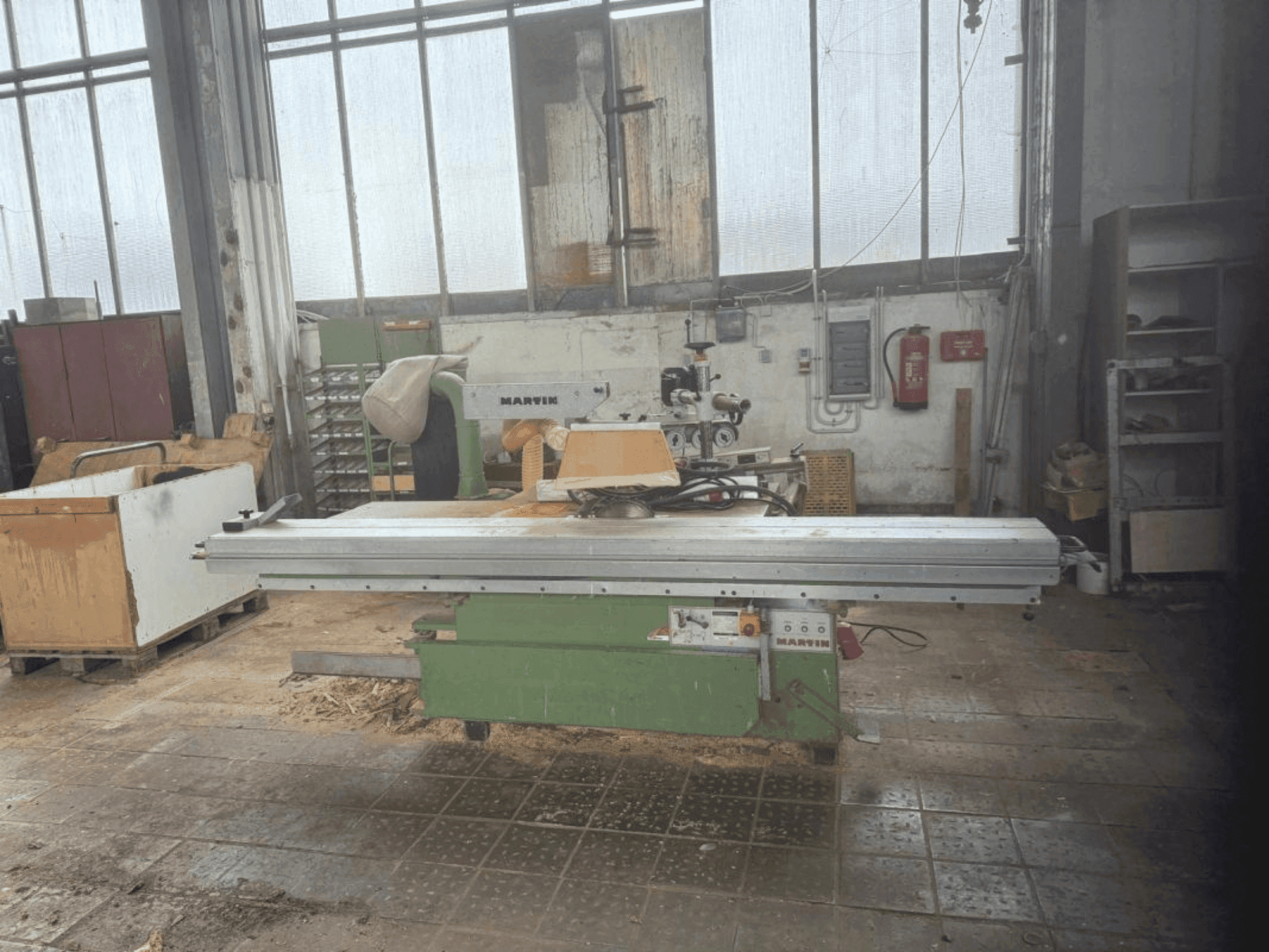 Вид станка Martin T72 спереди