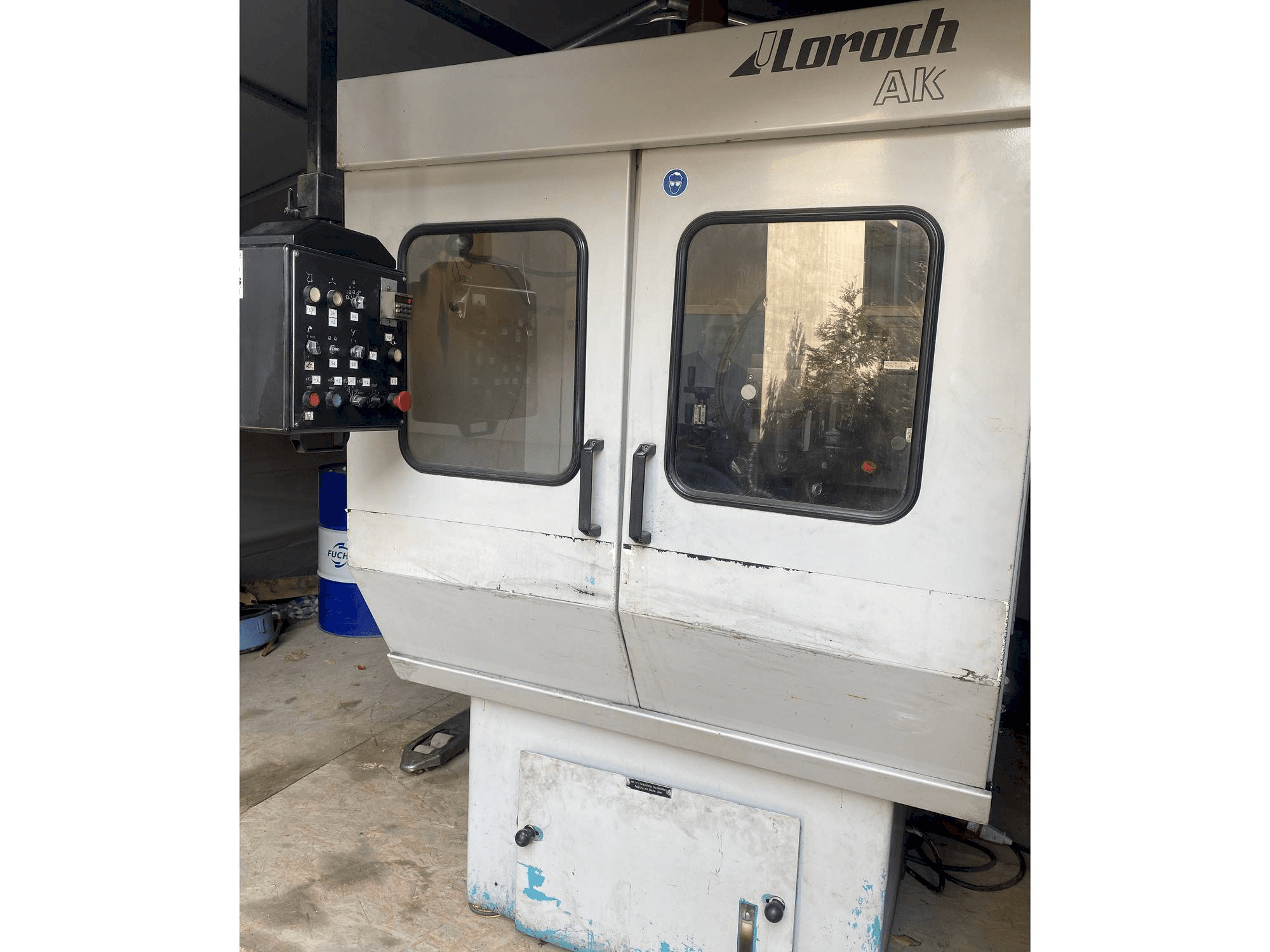 Вид станка Loroch AK спереди