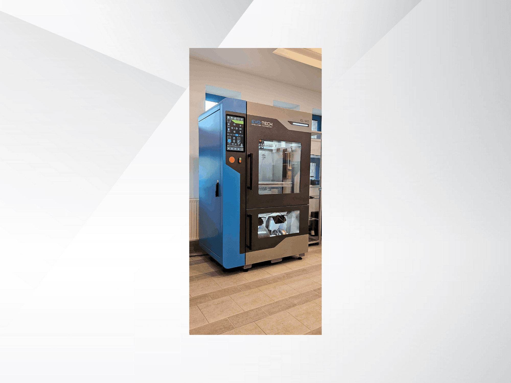 Вид станка EVO-tech EL-140 спереди