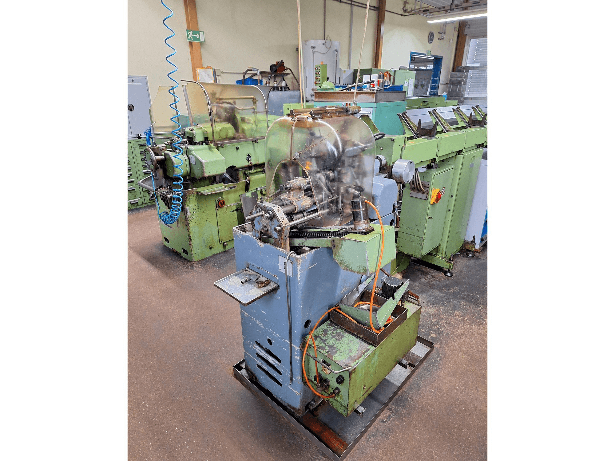 Вид станка с TRAUB A25 правой стороны