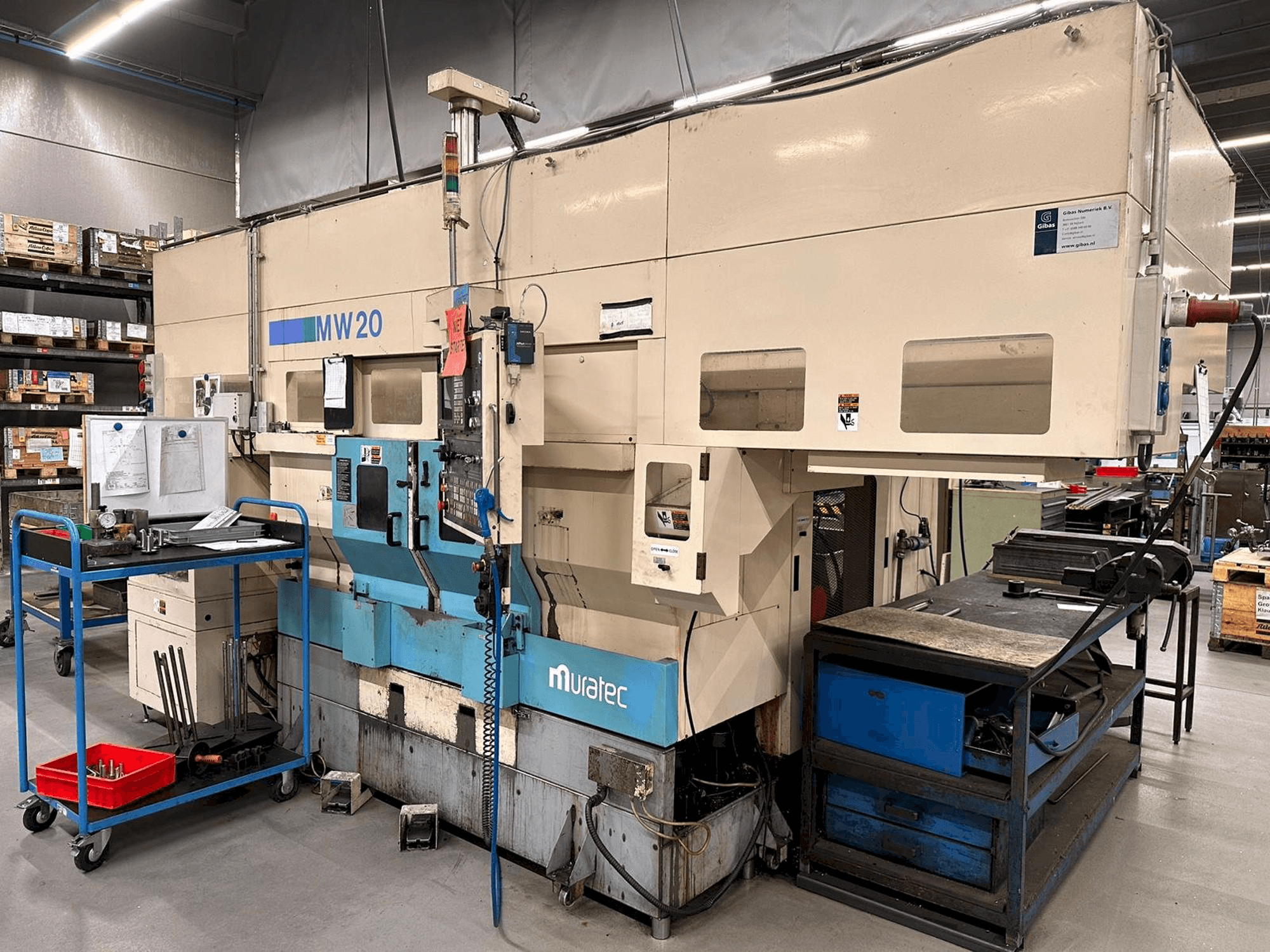 Вид станка Muratec MW20 спереди