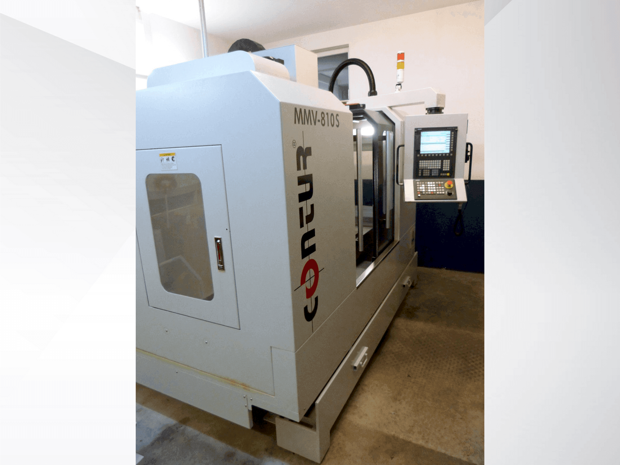 Вид станка Saeilo Contur MMV 810 S спереди