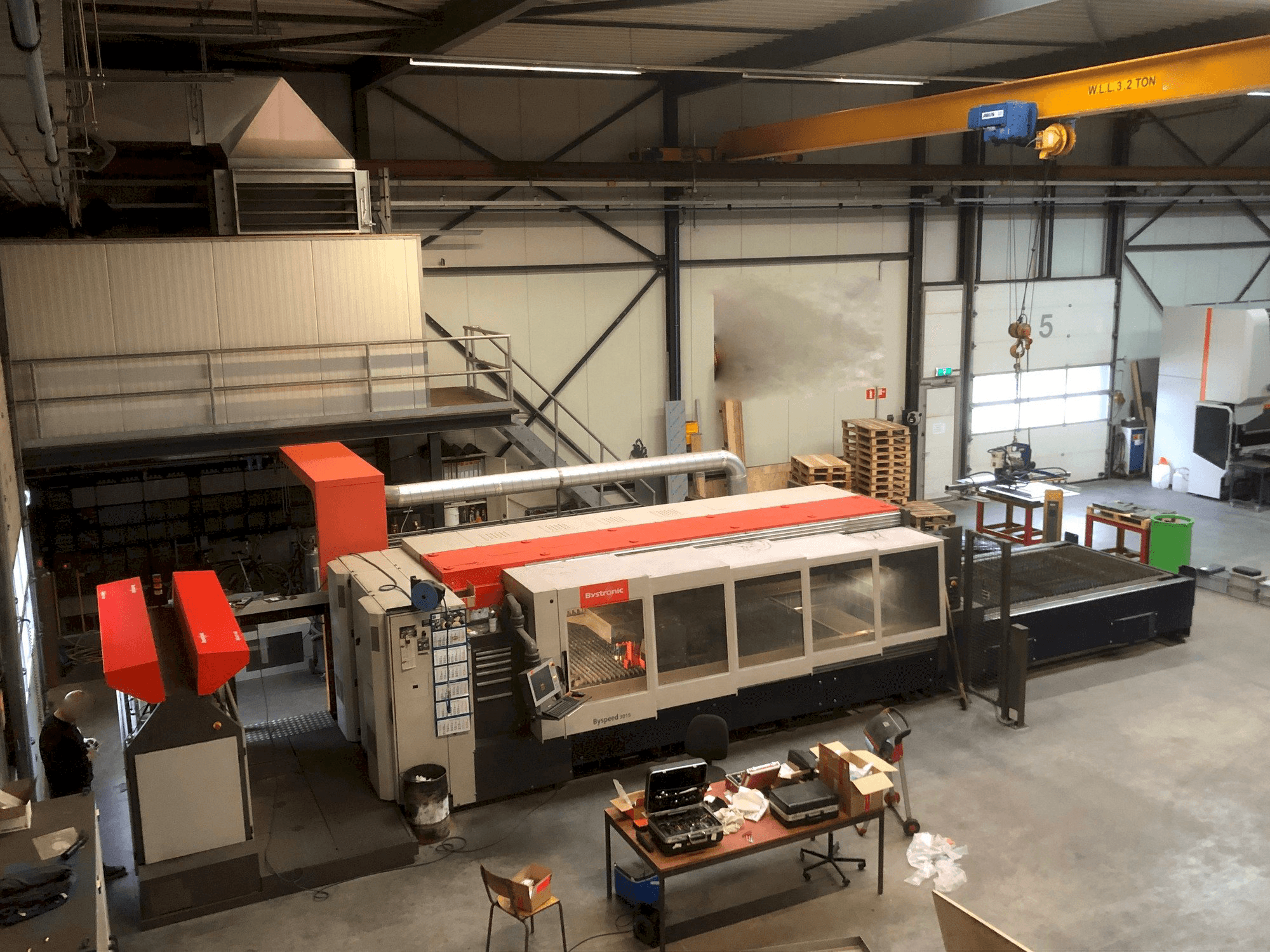 Вид станка Bystronic Byspeed 3015 спереди