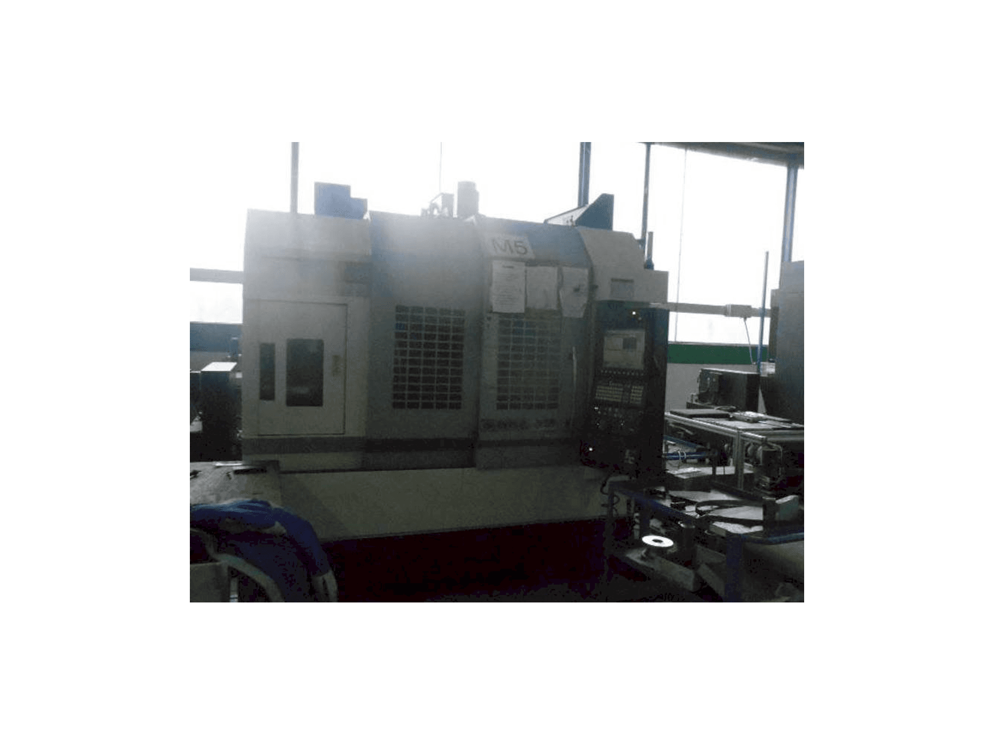 Вид станка Okuma GENOS M560R-V спереди