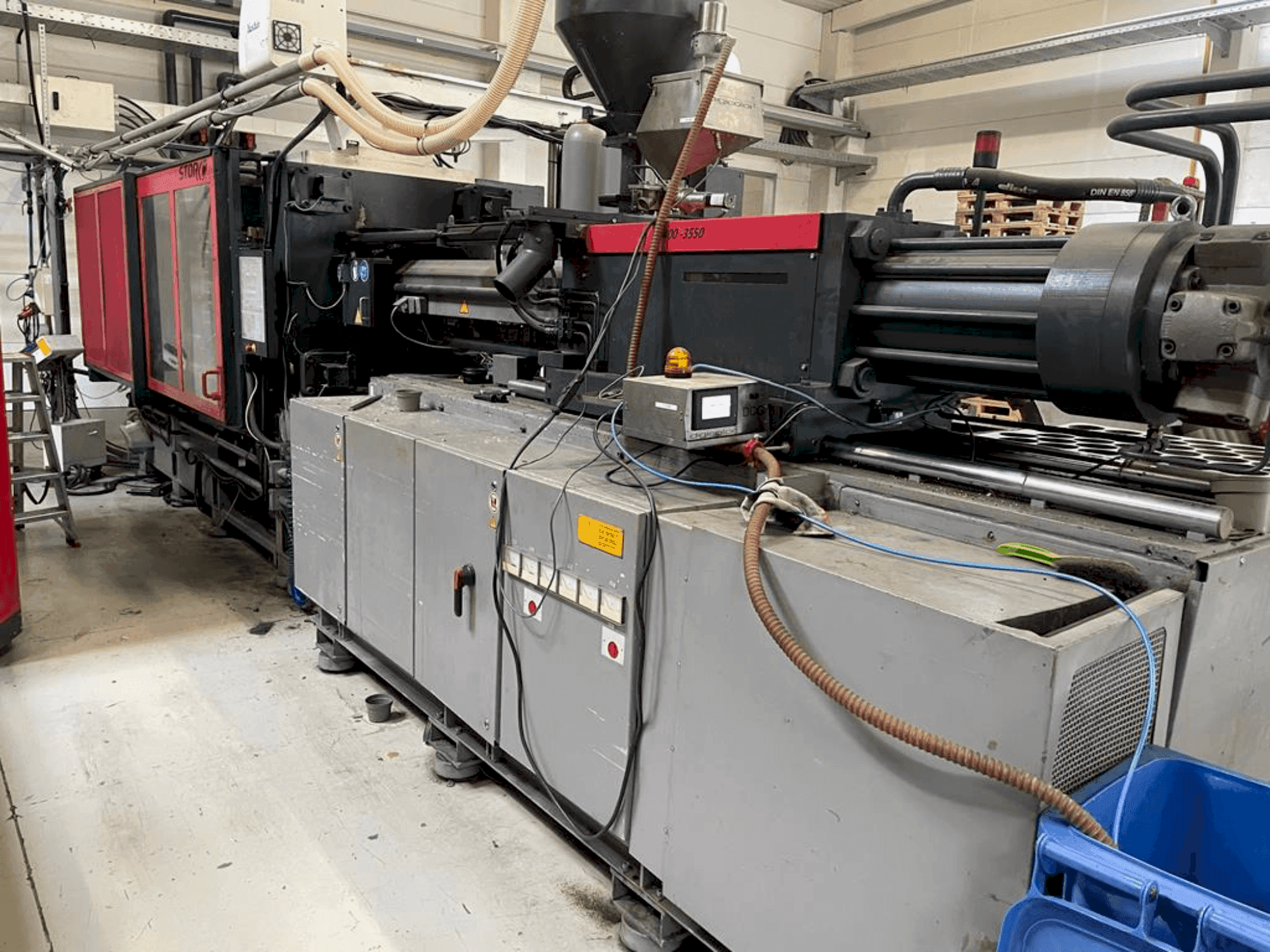 Вид станка STORK SXS 4400-3550 спереди