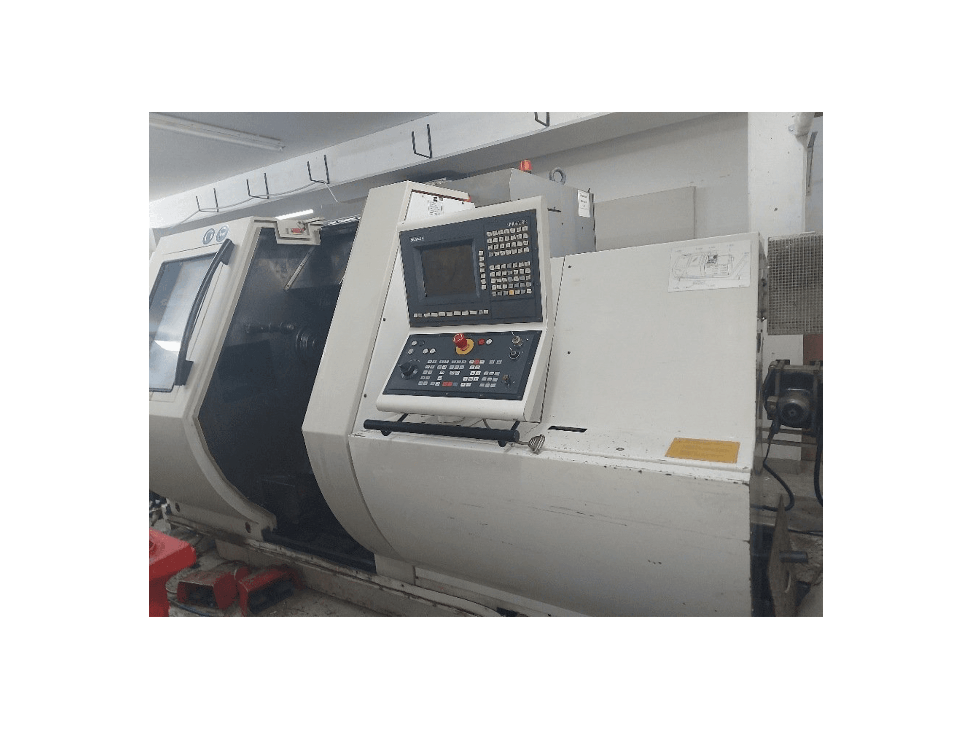 Вид станка Gildemeister MF Twin 65 спереди