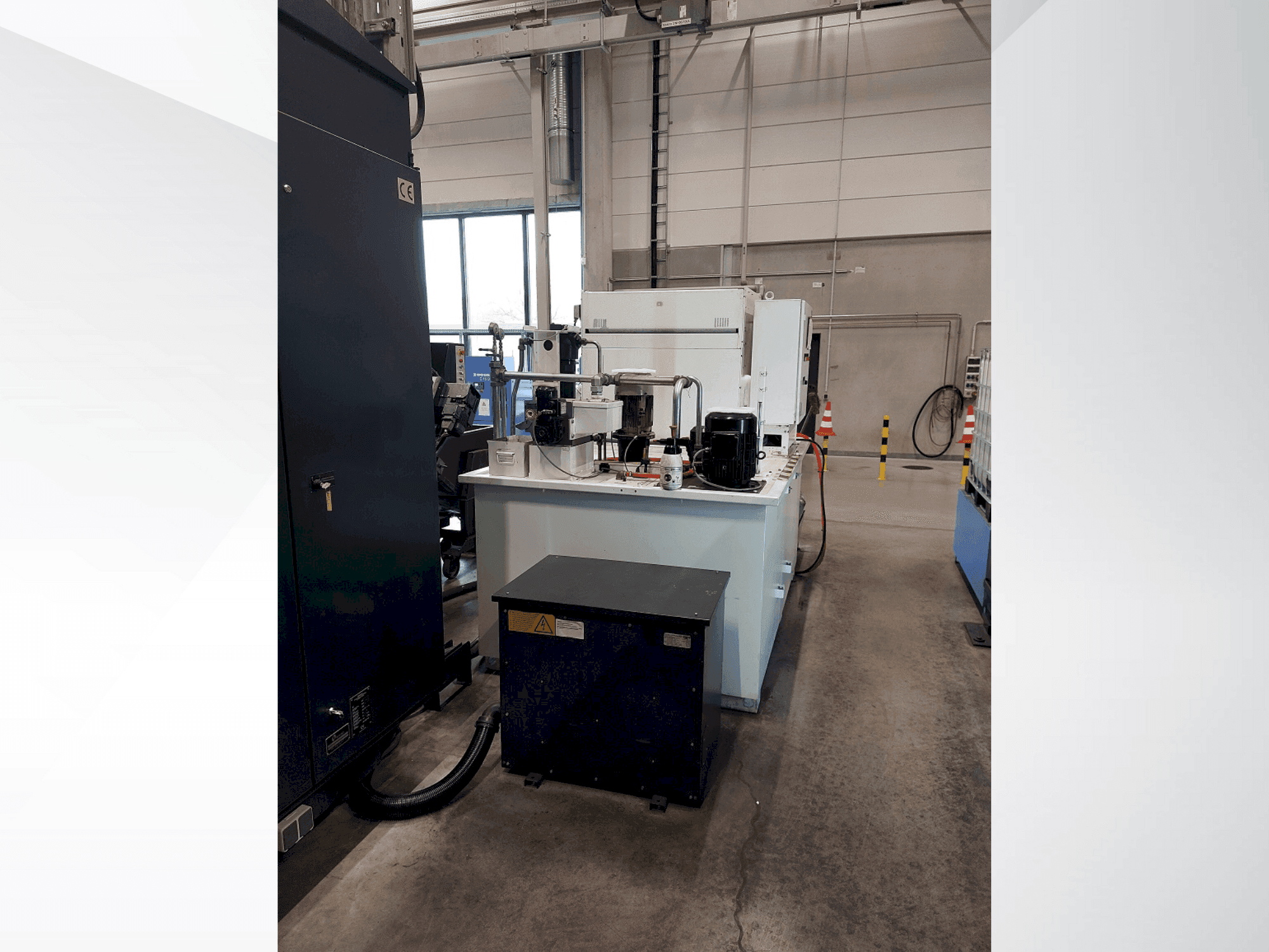 Вид станка Makino a81 сбоку