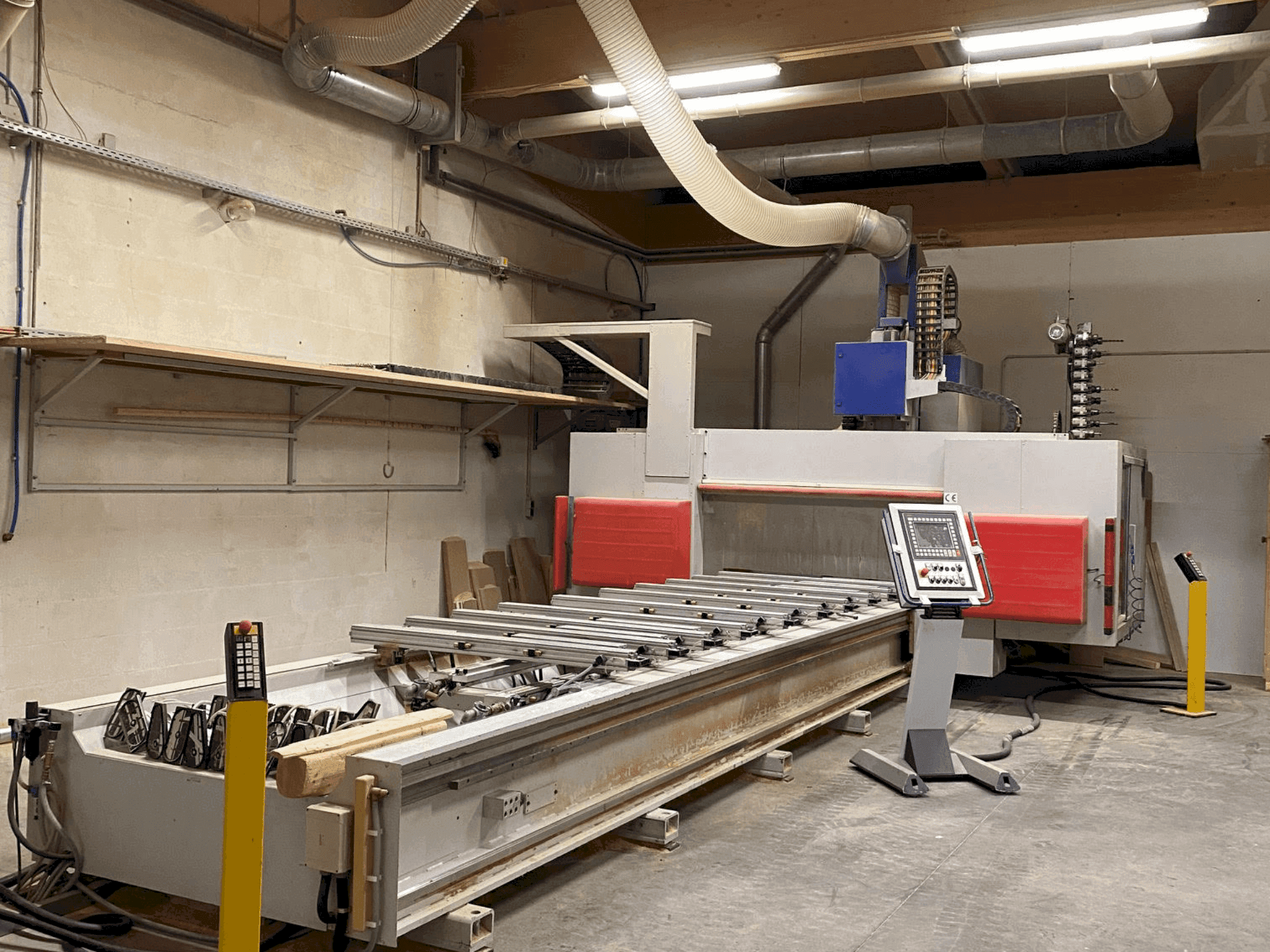 Вид станка MAKA FPM 470 спереди