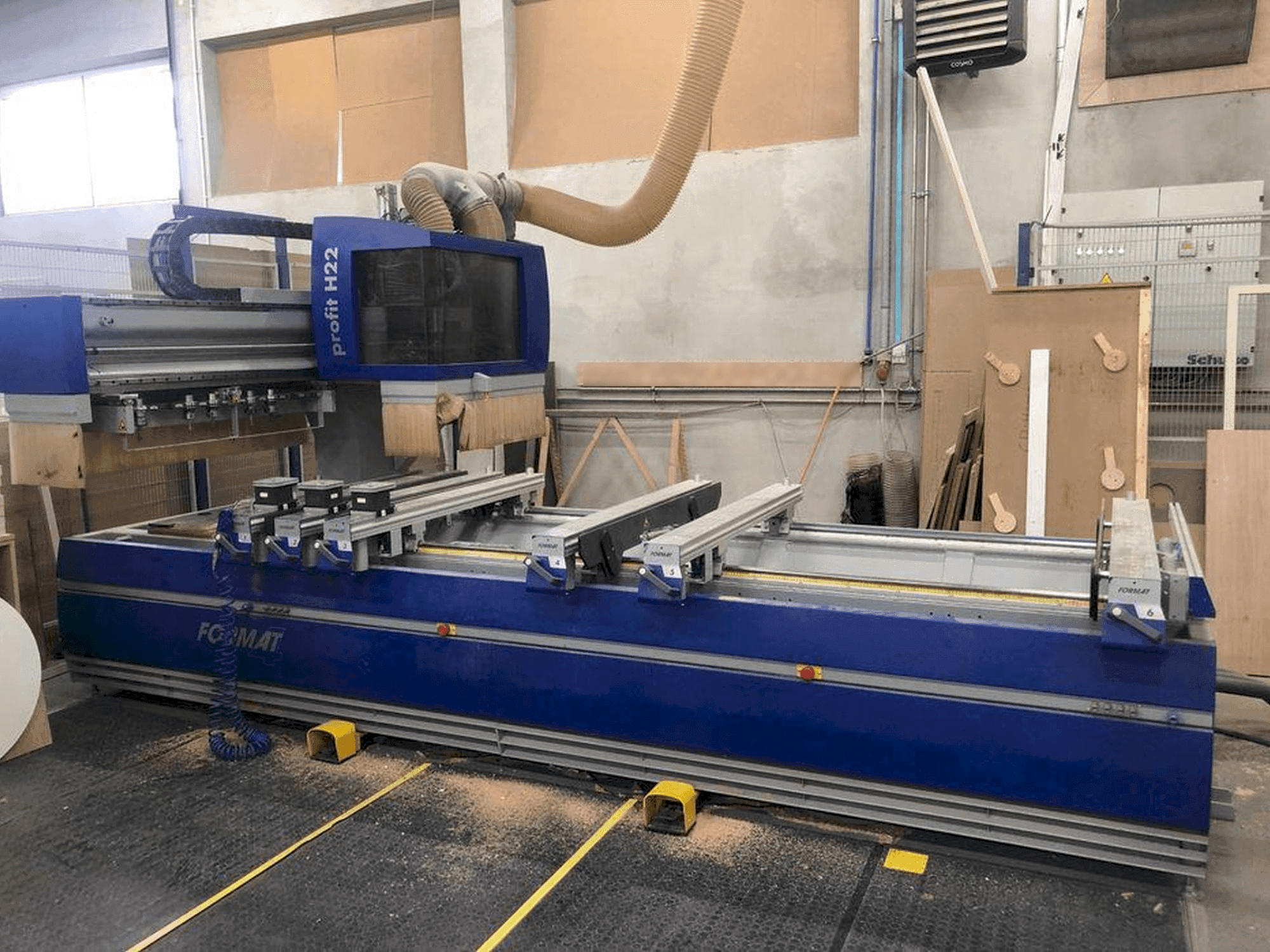 Вид станка FORMAT4 Profit H22 спереди