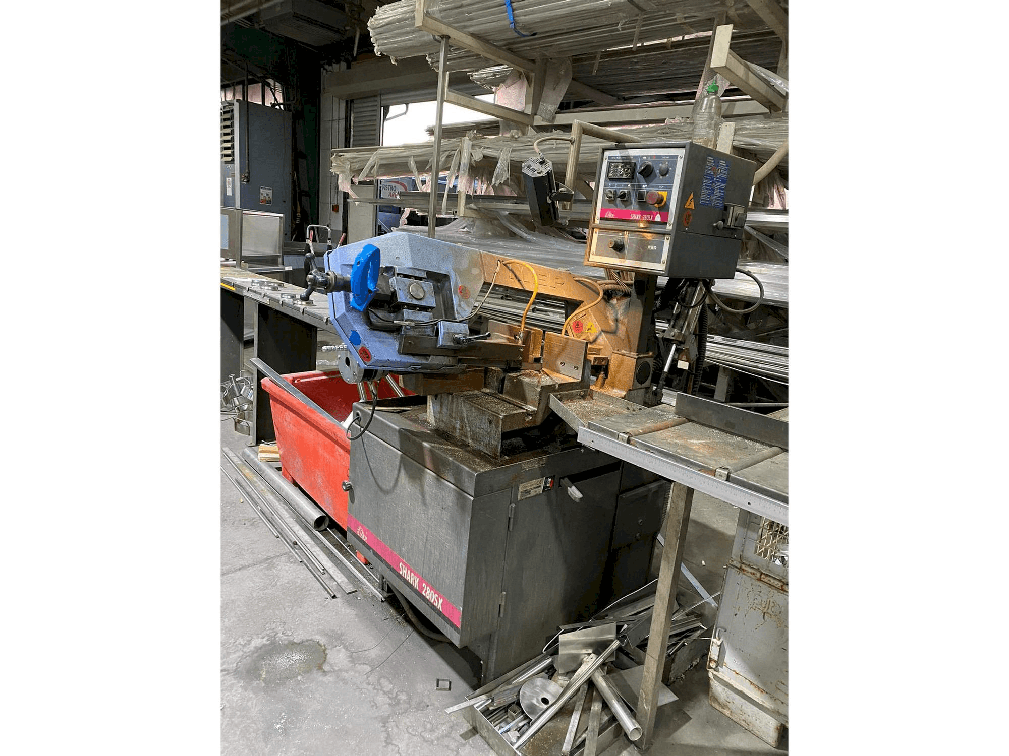 Вид станка Nisshinbo MAP-750 спереди