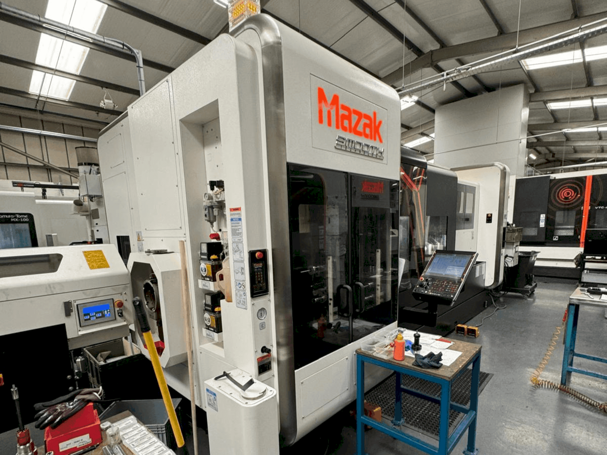 Вид станка Mazak Integrex i-400S- 2500U спереди