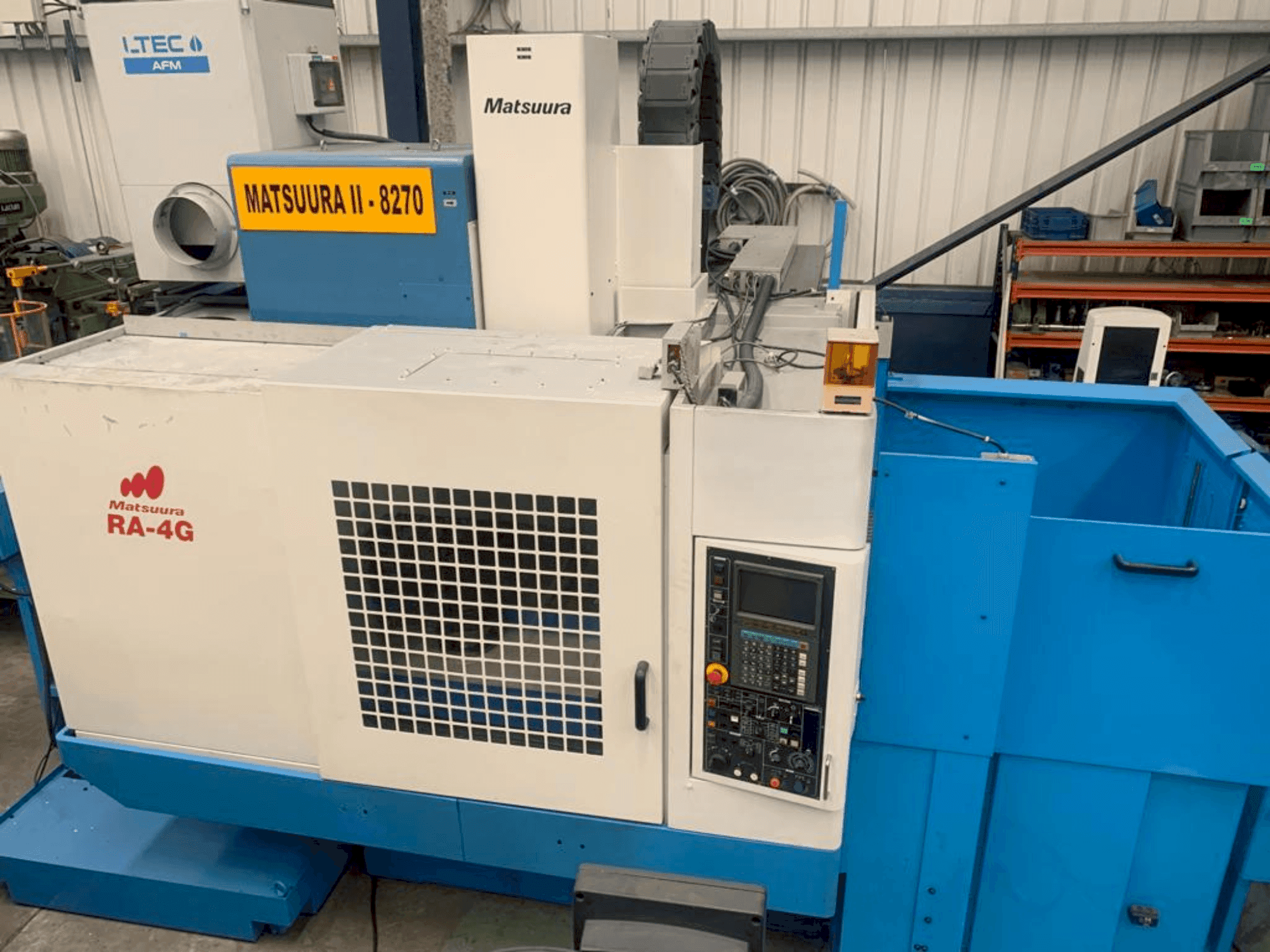 Вид станка Matsuura RA-4G спереди