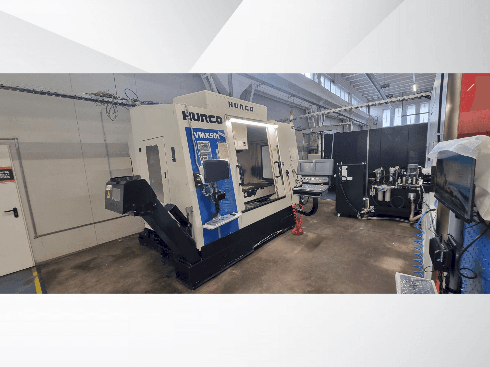 Вид станка Hurco VMX 50T спереди