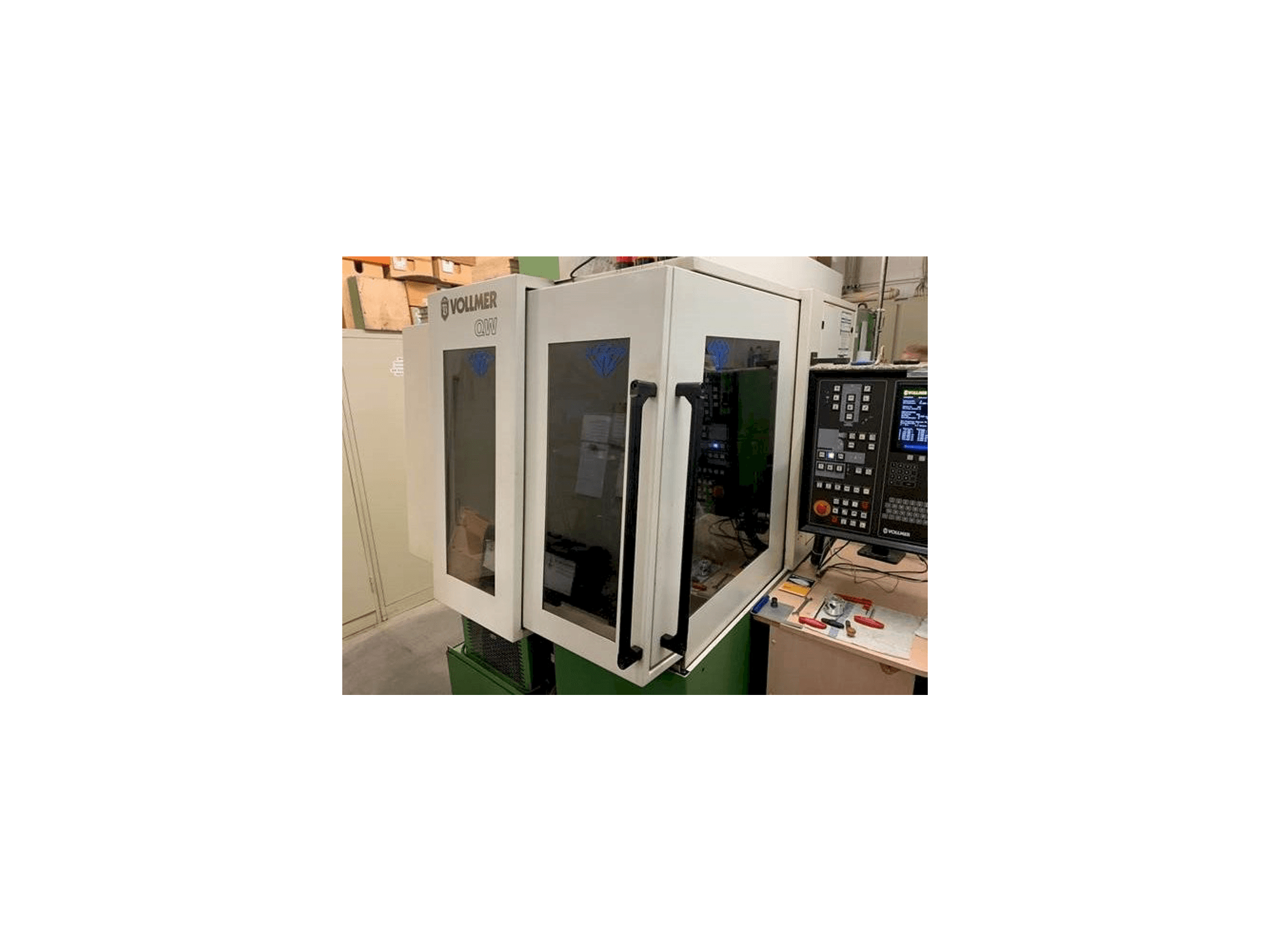 Вид станка VOLLMER QW72 P спереди