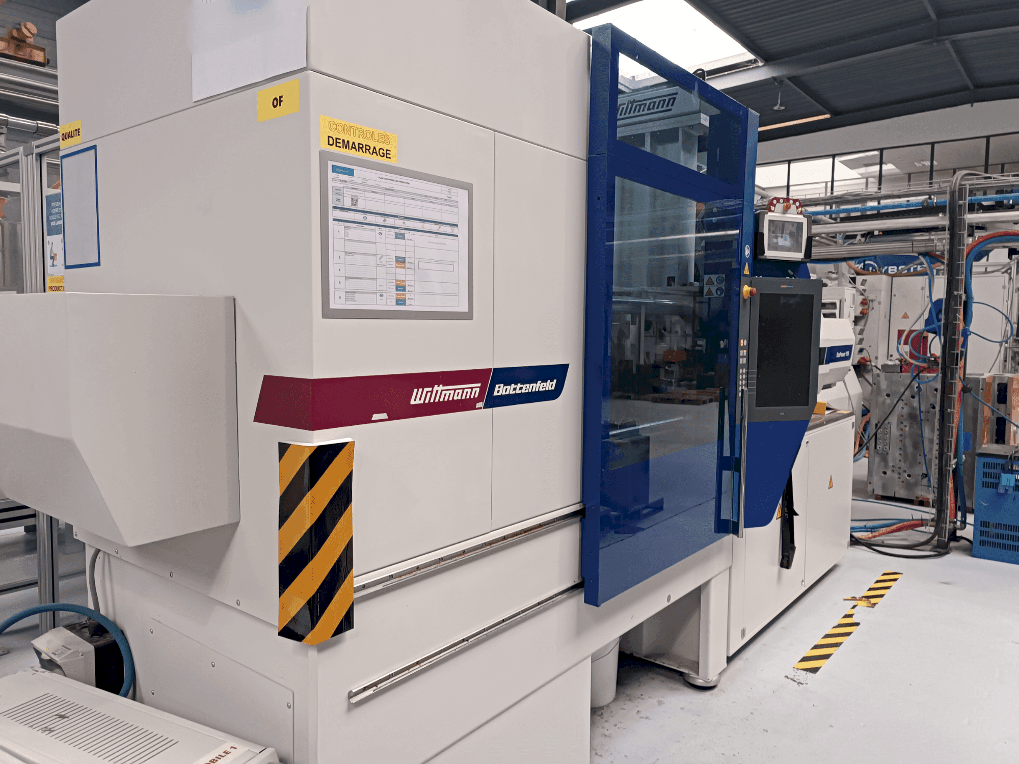 Вид станка Battenfeld Ecopower 110-130 спереди