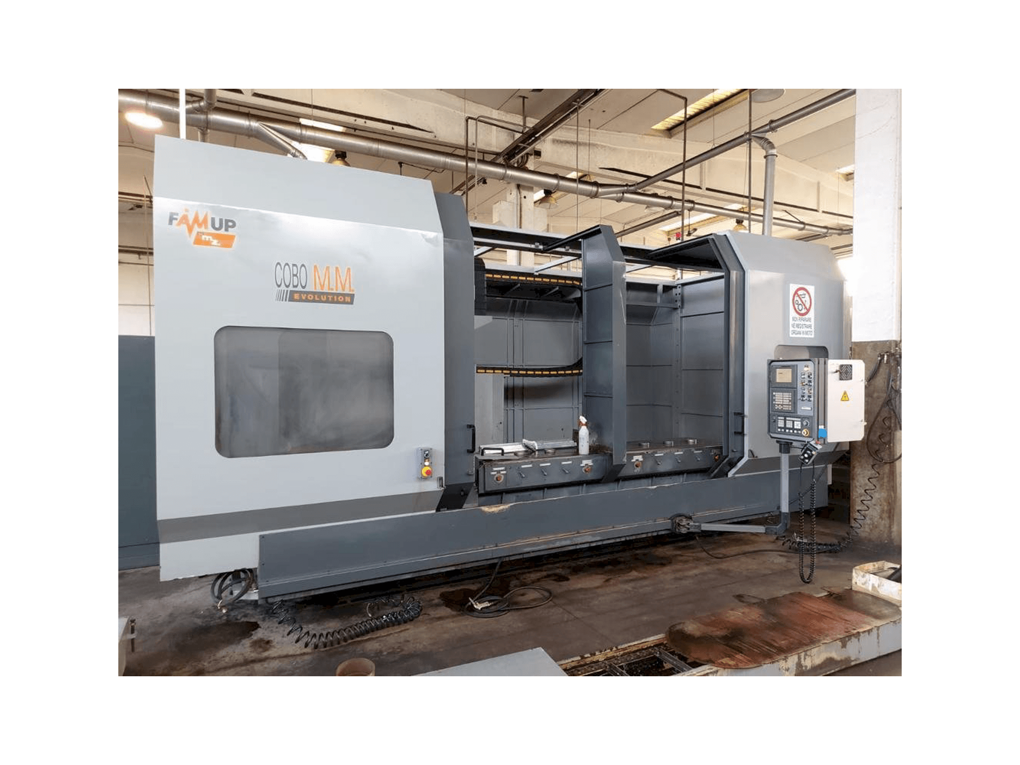 Вид станка FAMUP COBO 3000 спереди