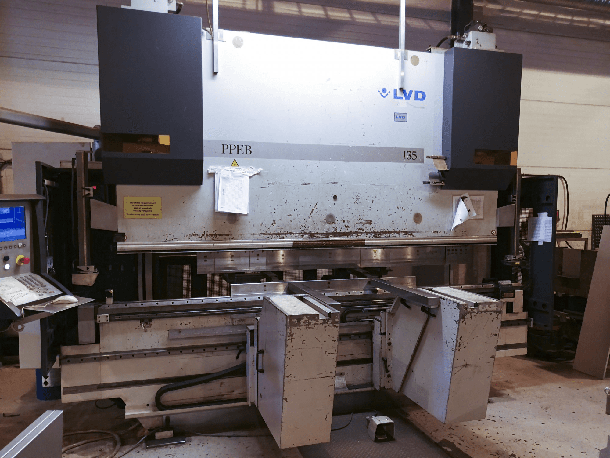 Front view of LVD PPEB 135/30 Machine