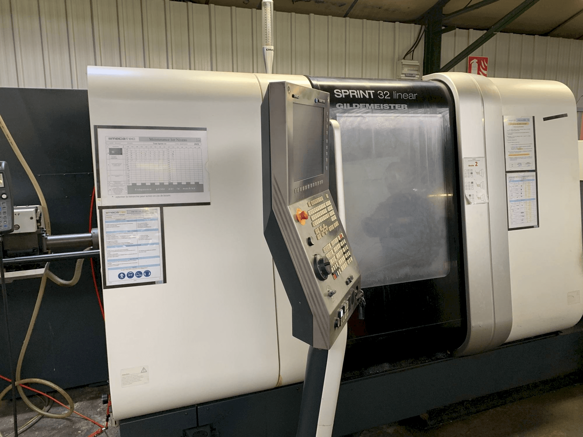 Вид станка DMG SPRINT 32 linear спереди